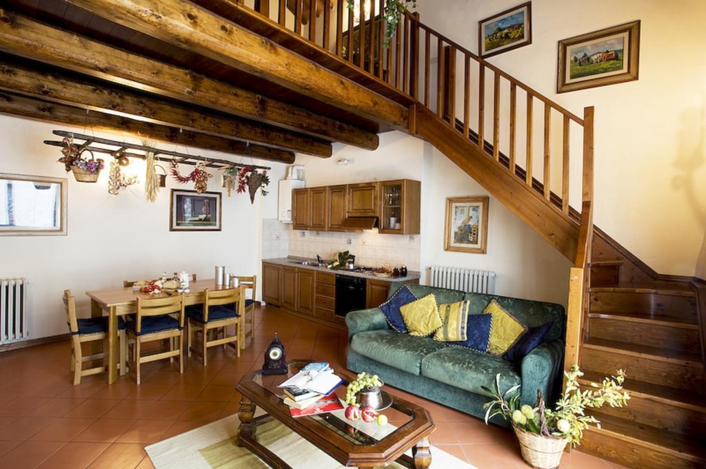 Agriturismo Petrognano Sant'Ellero ภายนอก รูปภาพ